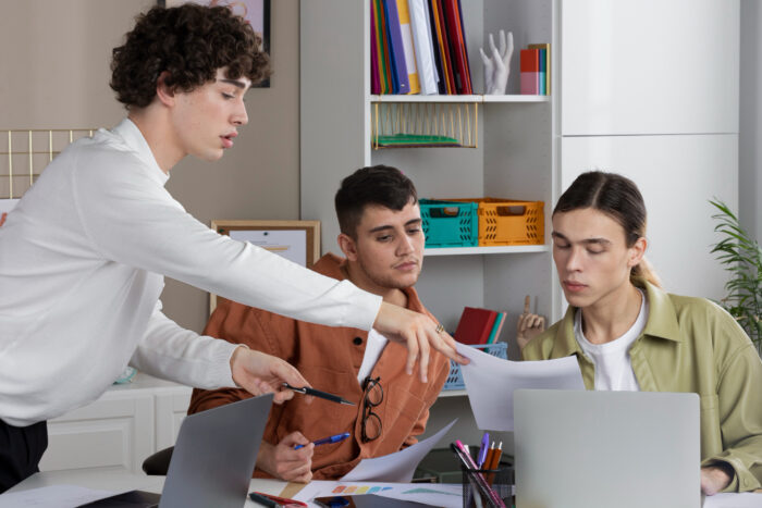 How Flat-Fee Agents Are Disrupting the Traditional Model